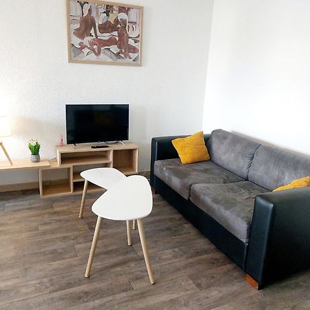 Le Montauriol - Logement Avec Terrasse - Piscine -Tennis - Place De Parking Privee Apartment Монтобан Екстериор снимка